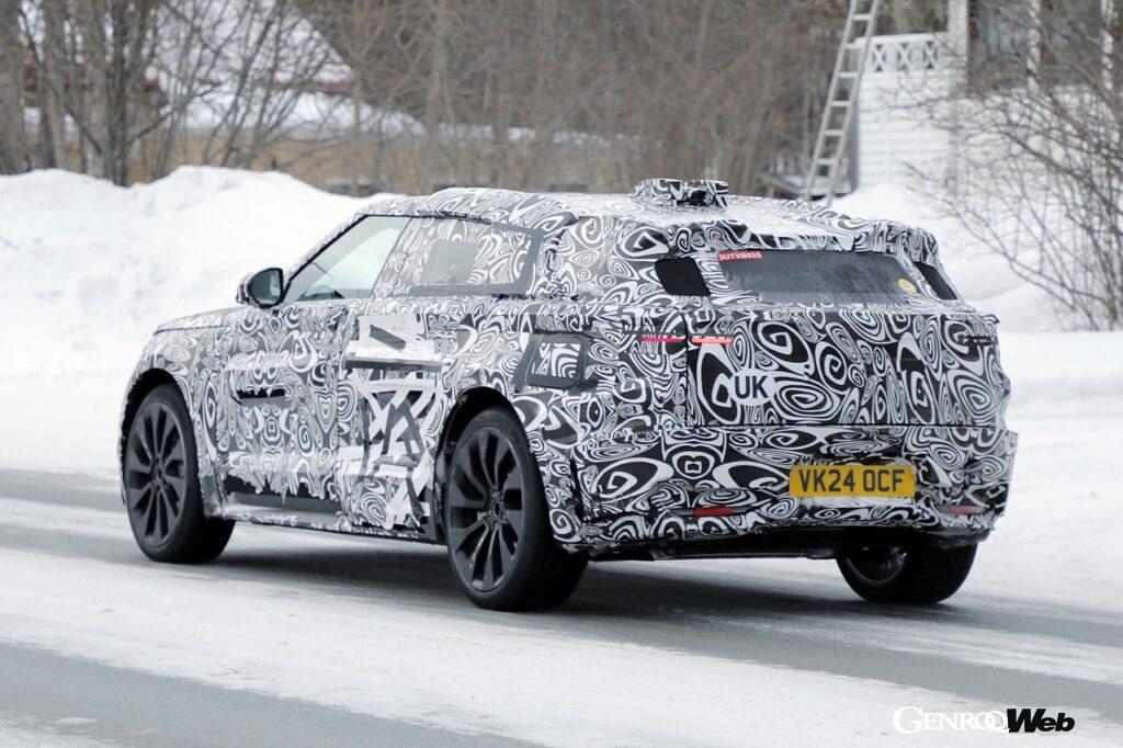 3列シートの採用も考えられそうなボディサイズ。