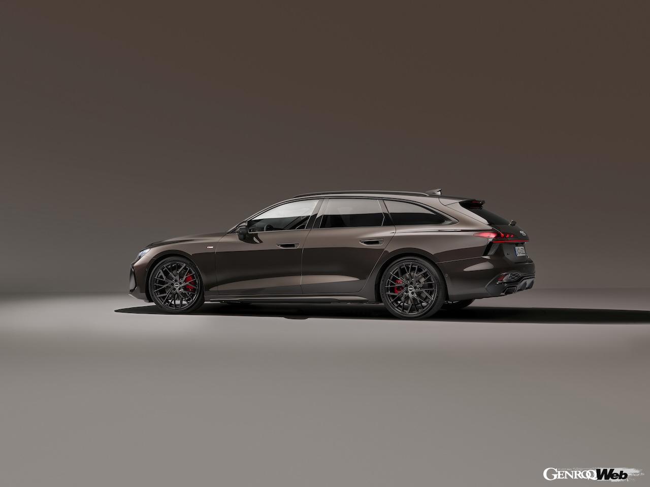 「アウディ A6 アバント」内燃機関搭載モデルのエクステリア。