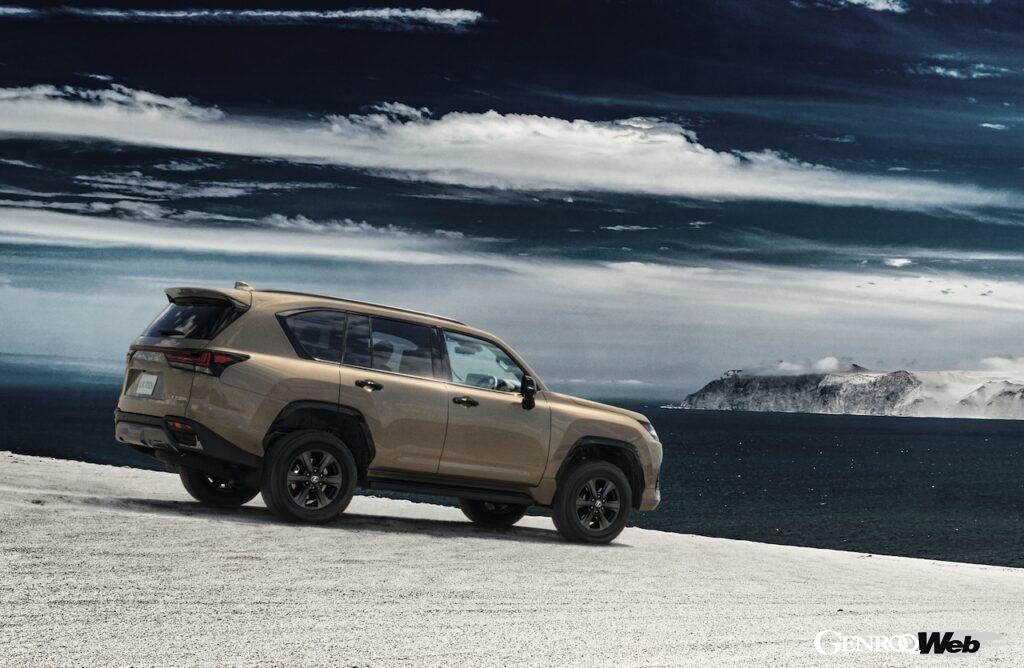 世界屈指の悪路走破性能に、レクサスらしい上質な乗り味や室内空間を融合した「LX」。今回の一部改良では、待望のハイブリッドモデル「LX700h」が追加された。