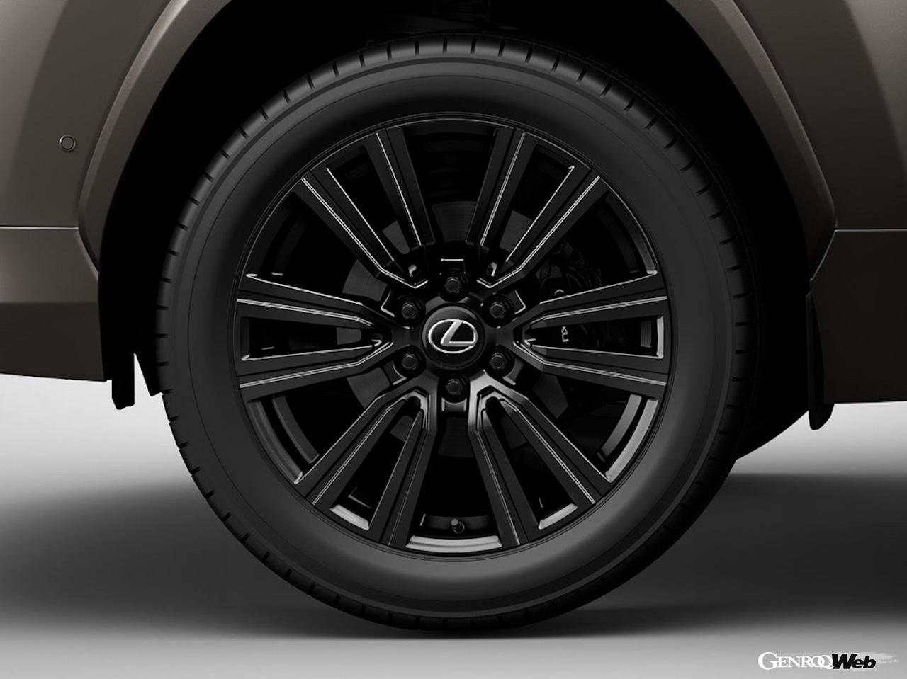 足元の鍛造アルミホイールは、特別仕様のブラックペイントが組み合わせられた。