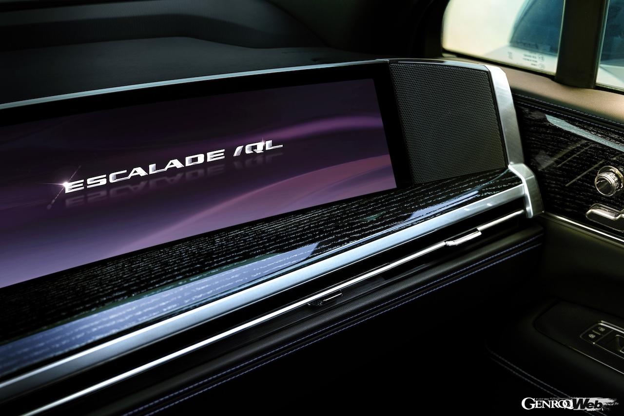フル電動ラグジュアリーSUV「キャデラック エスカレード IQL」のインテリア。