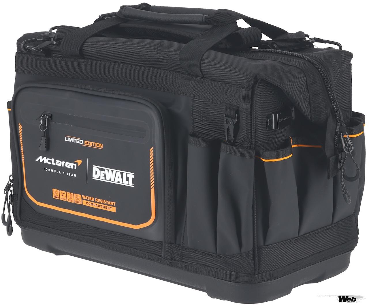 「DEWALT × McLaren F1チーム ⾓型バッグ」。33個のポケットやホルダーによる⾼い収納⼒を誇り、上部を完全に開くことでスペースが1.5倍に拡大する。