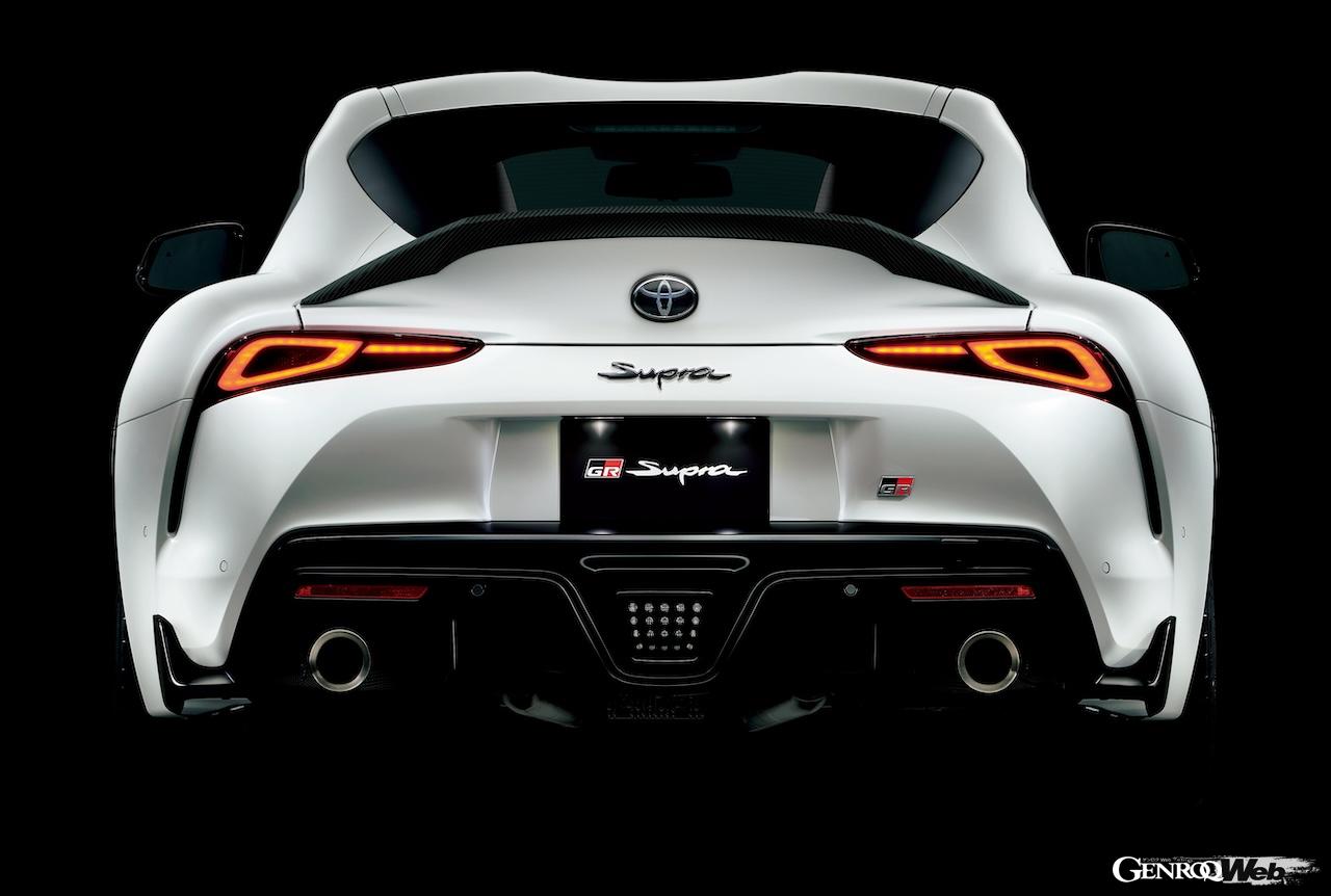 一部改良を実施した「トヨタ GR スープラ RZ」のエクステリア。