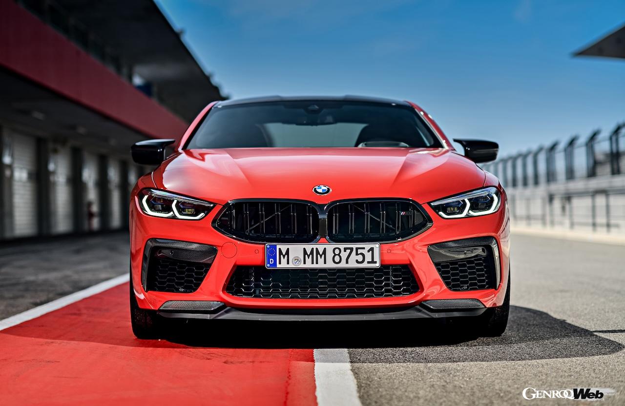 BMW M8 コンペティション クーペ