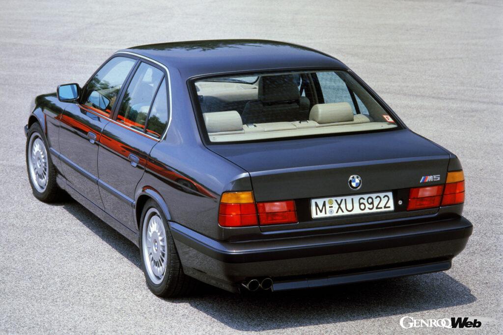 E34型BMW M5。