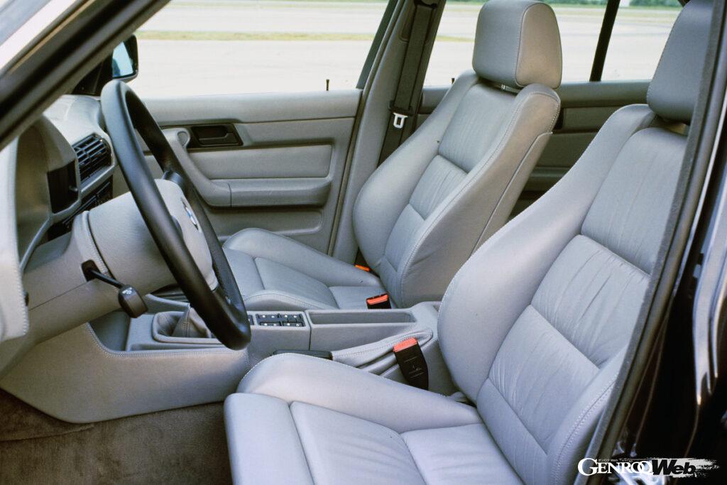 E34型BMW M5。