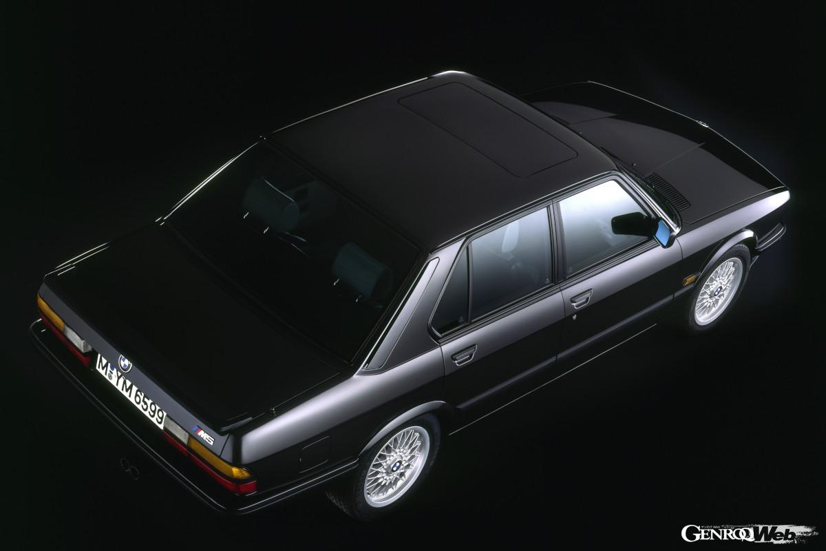 E28型BMW M5