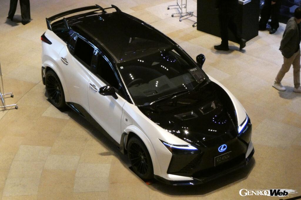 特別仕様車「RZ450e F SPORT Performance」