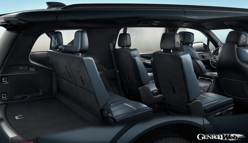 フル電動ラグジュアリーSUV「キャデラック エスカレード IQL」のインテリア。