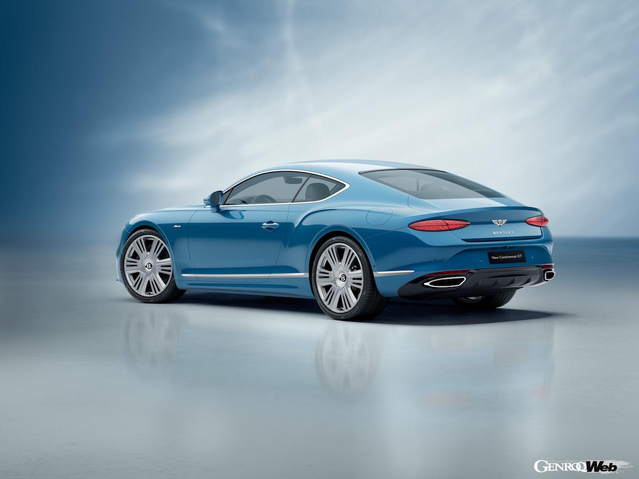 新型PHEVパワートレインが導入された「ベントレー コンチネンタル GT アズール」のエクステリア。