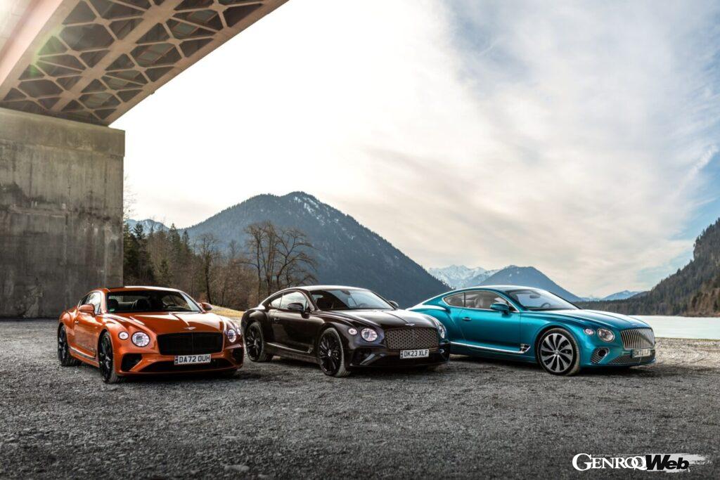 先代モデルの3代目も今のところ新車で購入できるようだ。