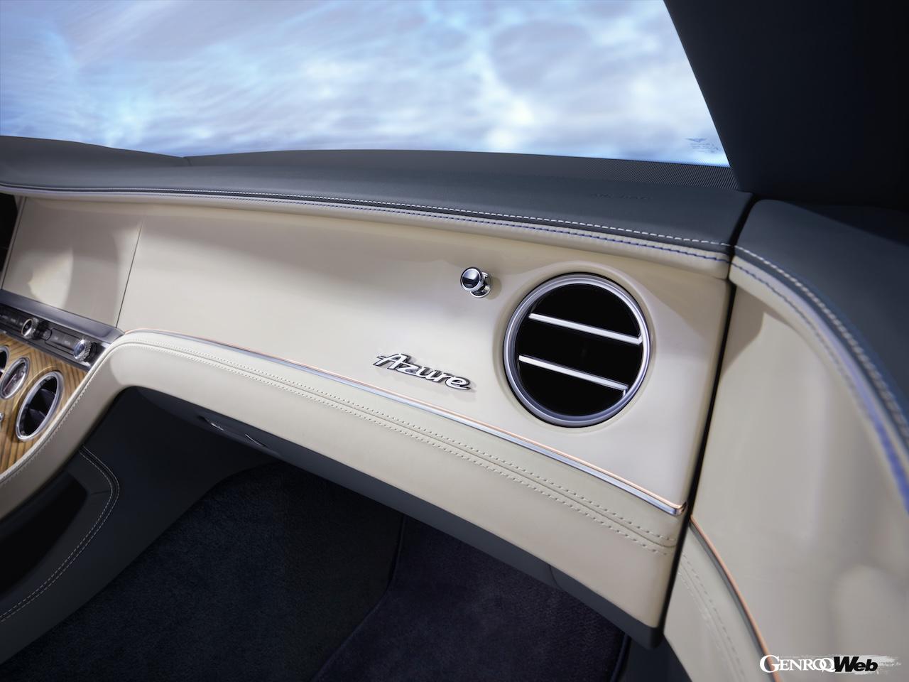 新型PHEVパワートレインが導入された「ベントレー コンチネンタル GT アズール」のインテリア。