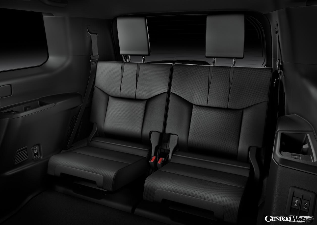 新型「レクサス GX550」のインテリア。