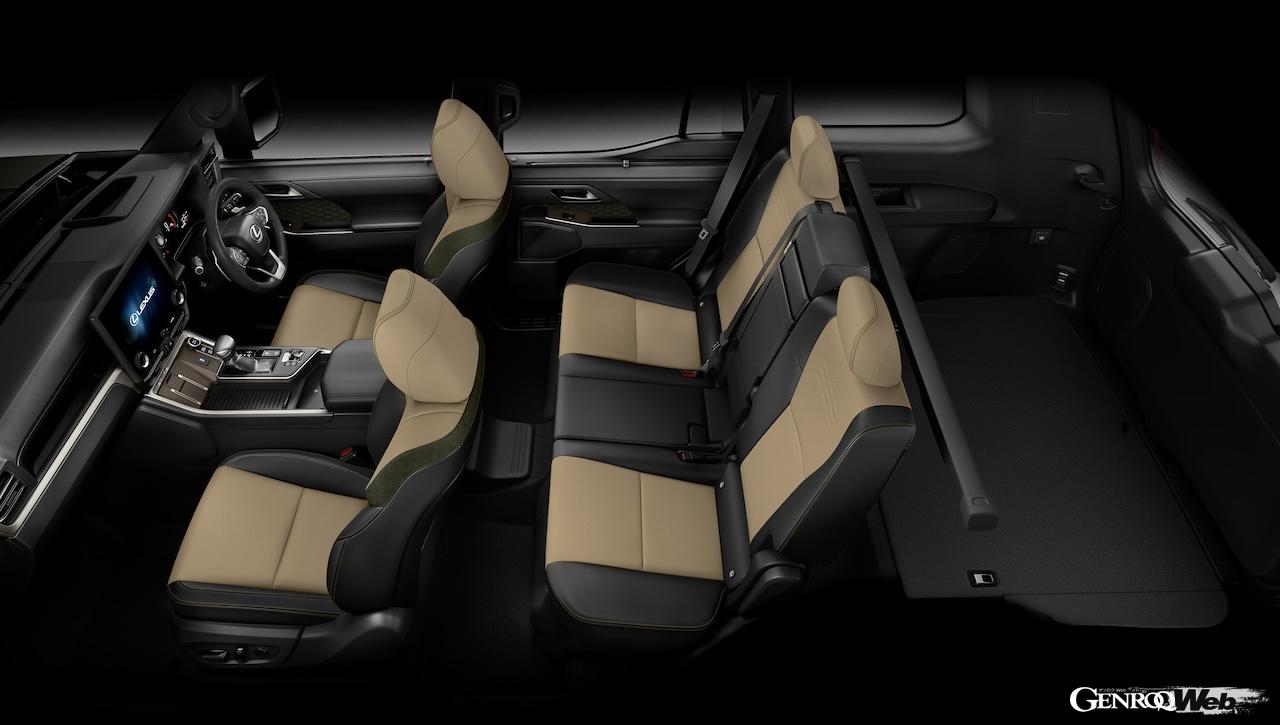 新型「レクサス GX550」のインテリア。