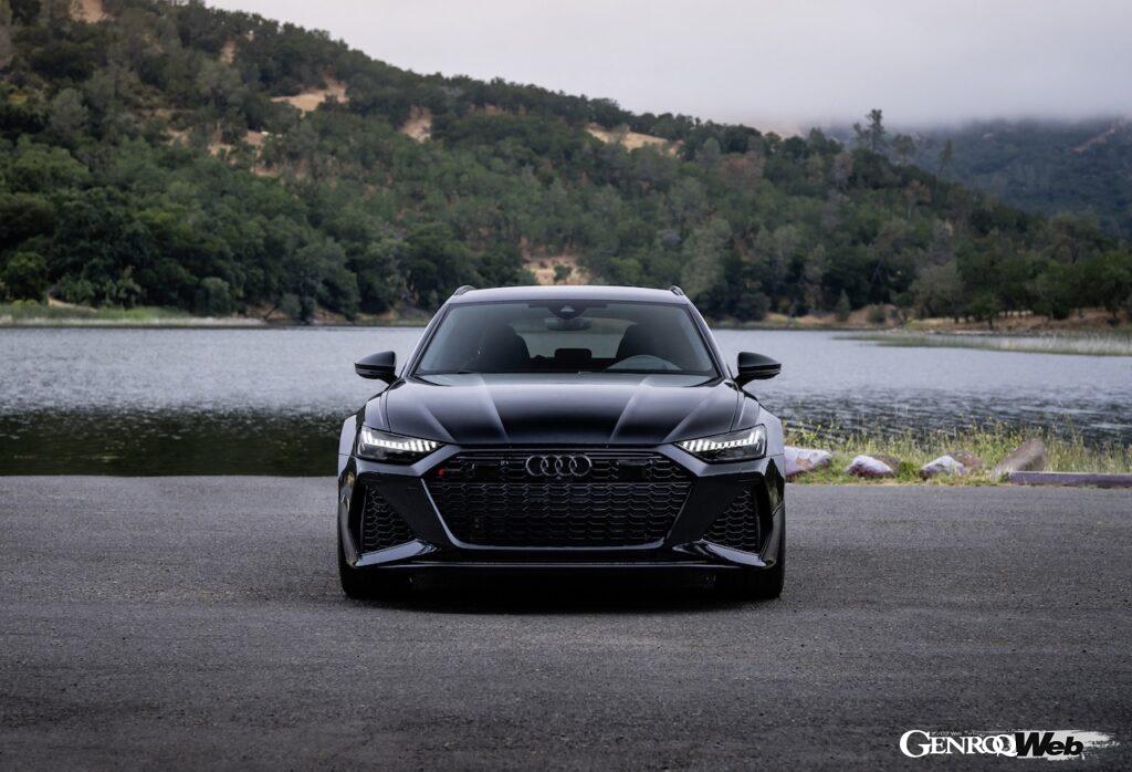 アウディ RS 6 アバント パフォーマンス