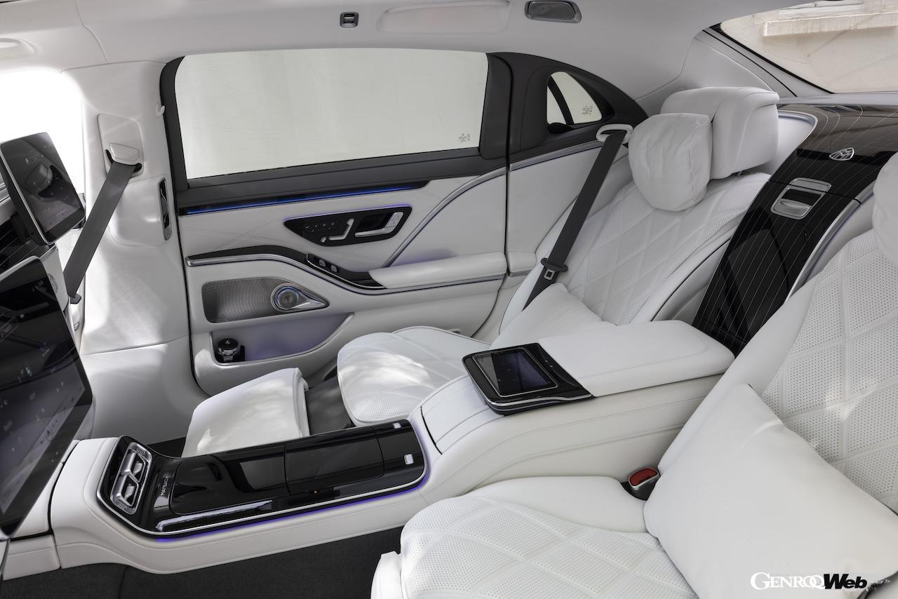 メルセデス・マイバッハ S 580