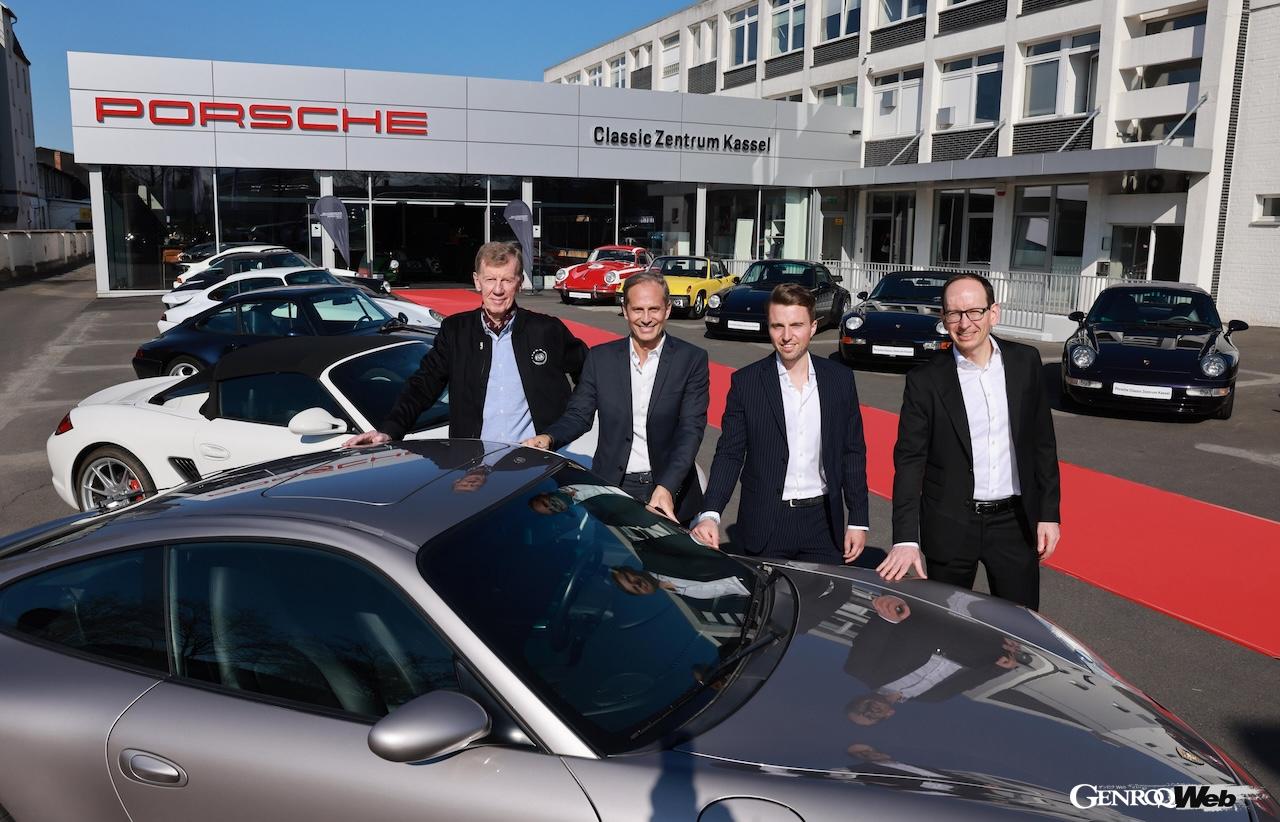 総勢356名のゲストが参加したオープニングセレモニーには、バルター・ロールの参加。ワークスペースの公開や希少なヒストリックモデルの展示などが行われた。