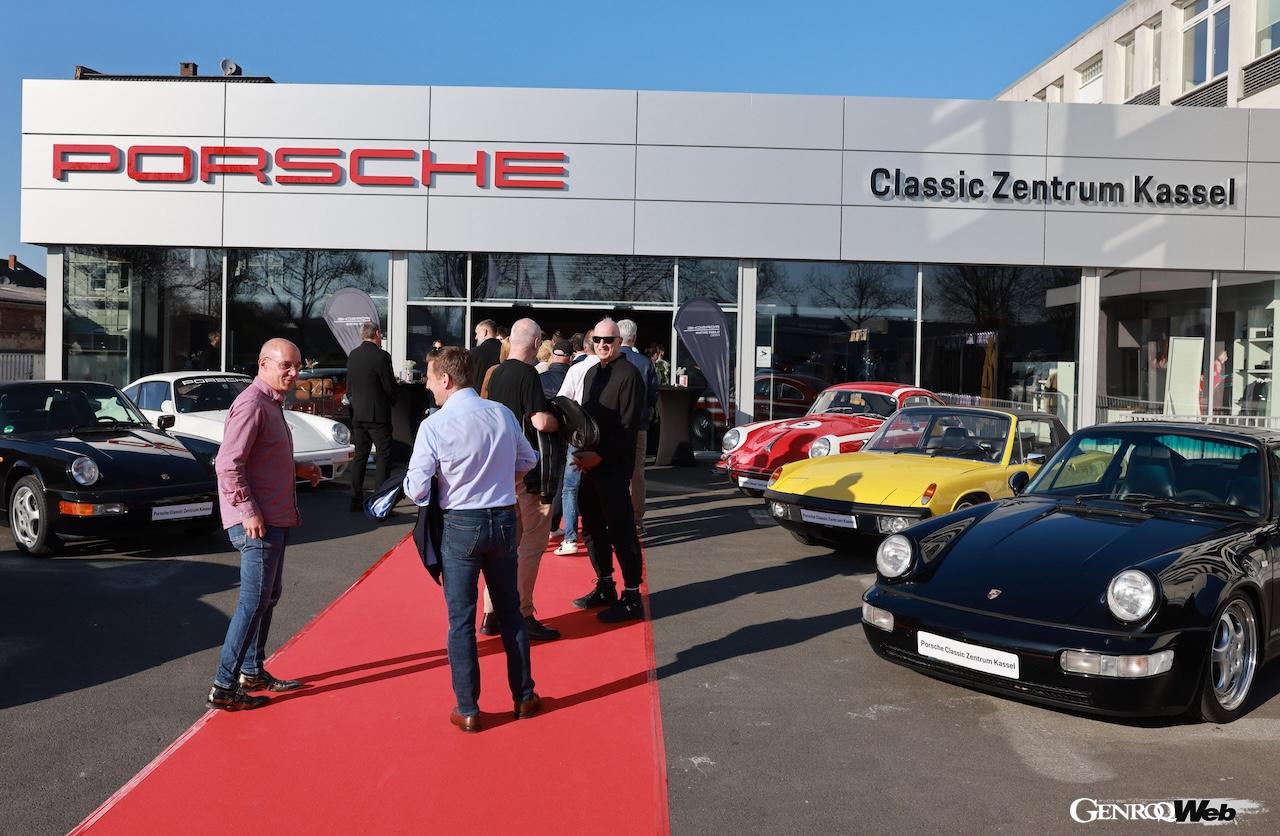 総勢356名のゲストが参加したオープニングセレモニーには、バルター・ロールの参加。ワークスペースの公開や希少なヒストリックモデルの展示などが行われた。