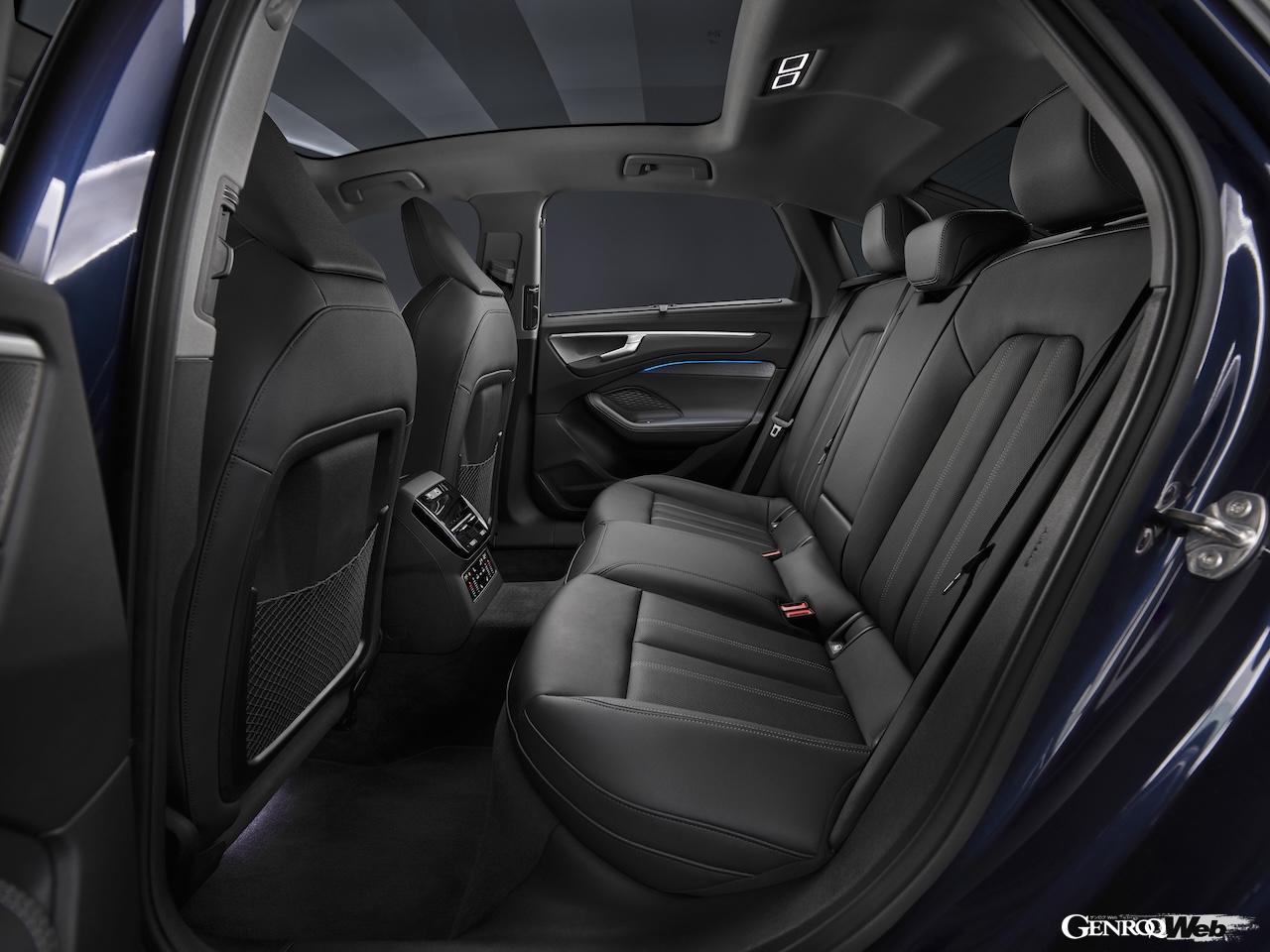 ICE搭載4サルーン「アウディ A6 セダン」のインテリア。