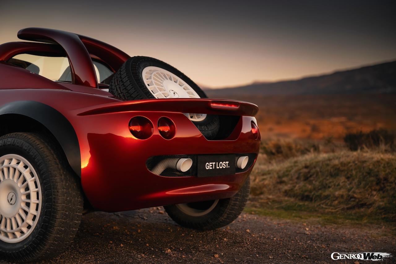 「ロータス エリーゼ S1」をベースにリエンジニアリングされた「ゲットロスト：プロジェクト サファリ」。