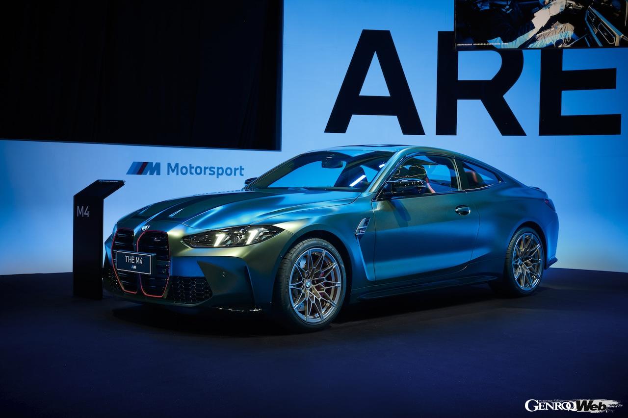 上海モーターショーで公開された「BMW M4 エディション ニュルブルクリンク」。