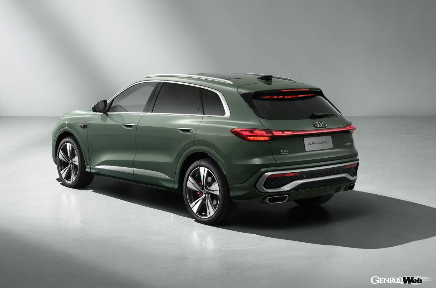 上海モーターショー2025において、公開された「アウディ Q5L」。