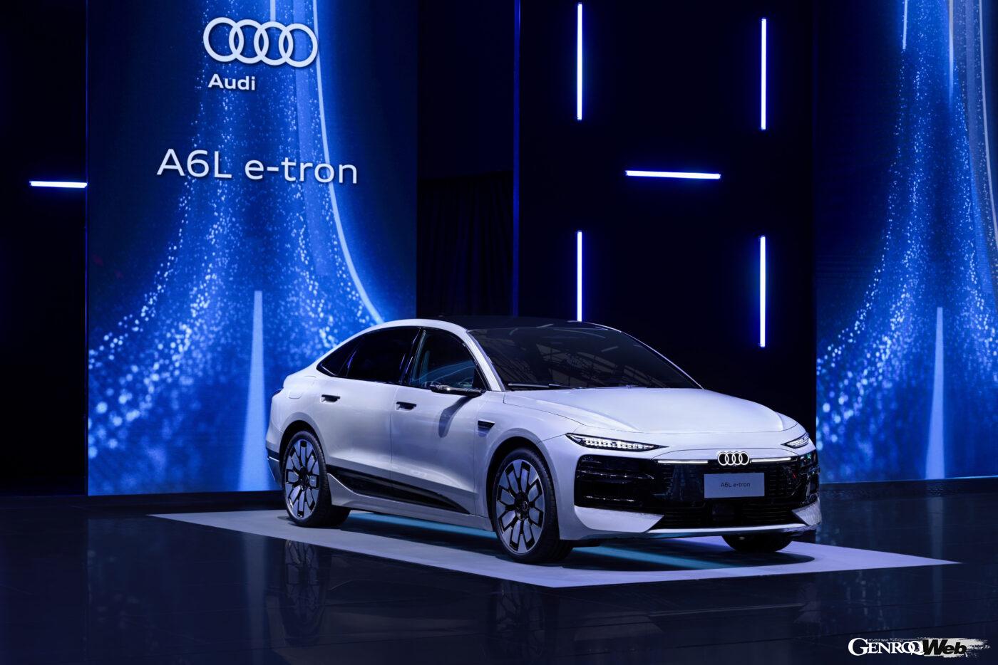 上海モーターショー2025において、公開された「アウディ A6L e-tron」。