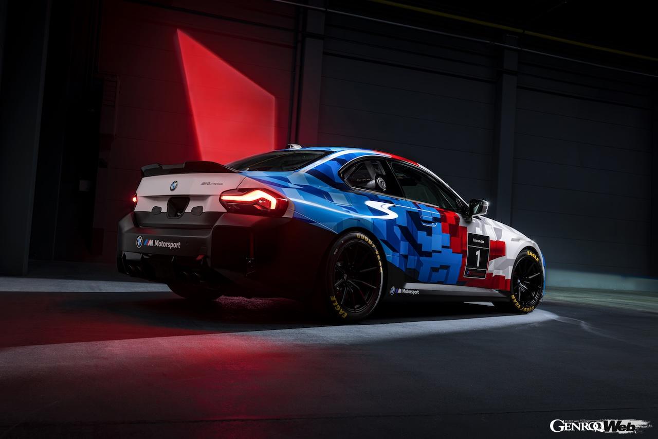 DTM開幕戦オッシャースレーベンで公開された「BMW M2 レーシング」。