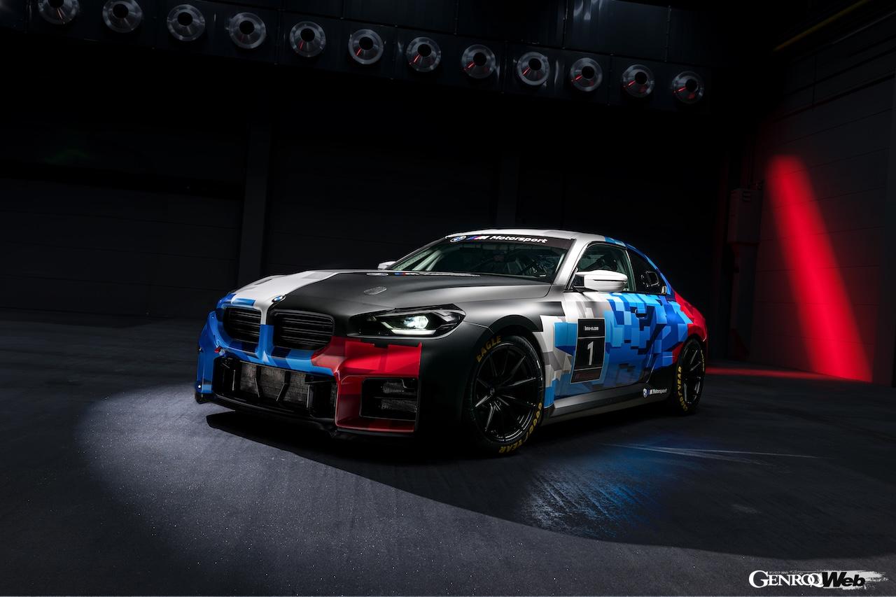 DTM開幕戦オッシャースレーベンで公開された「BMW M2 レーシング」。