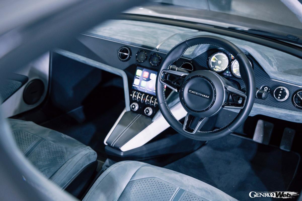 2＋1レイアウトのプロジェクトV。