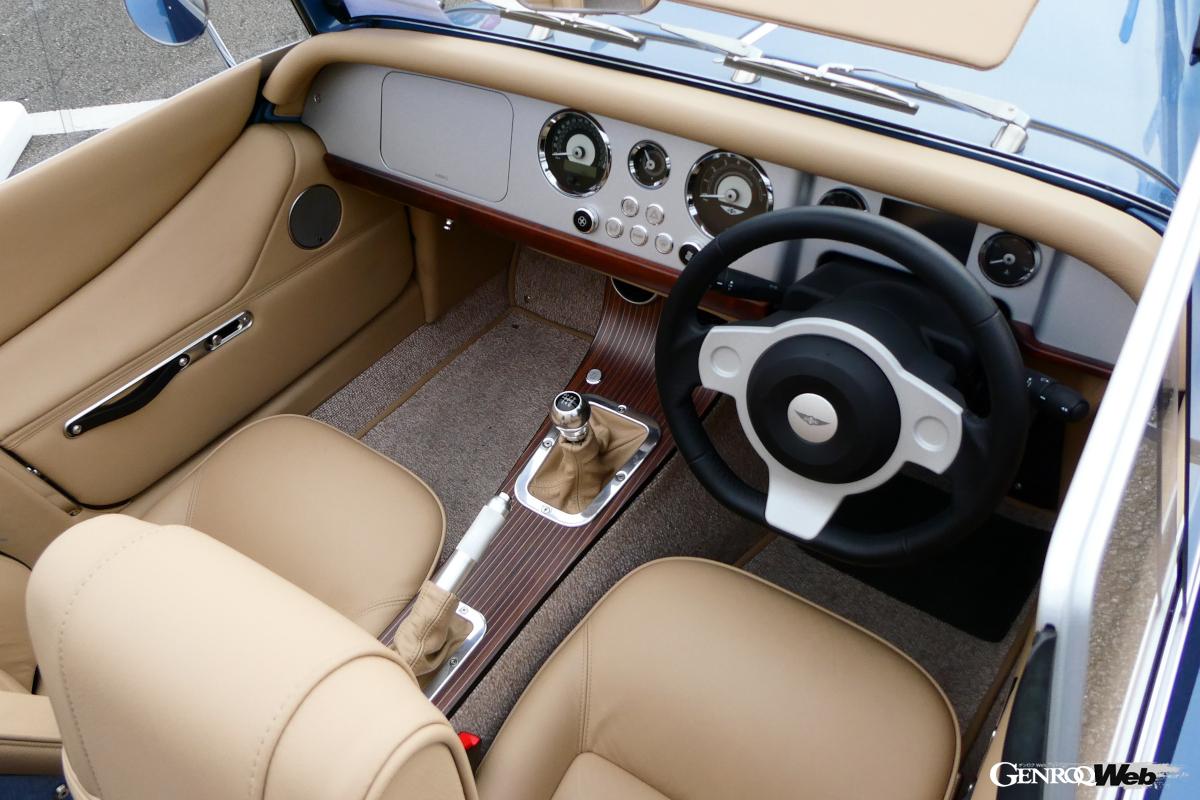 モーガン プラスフォー