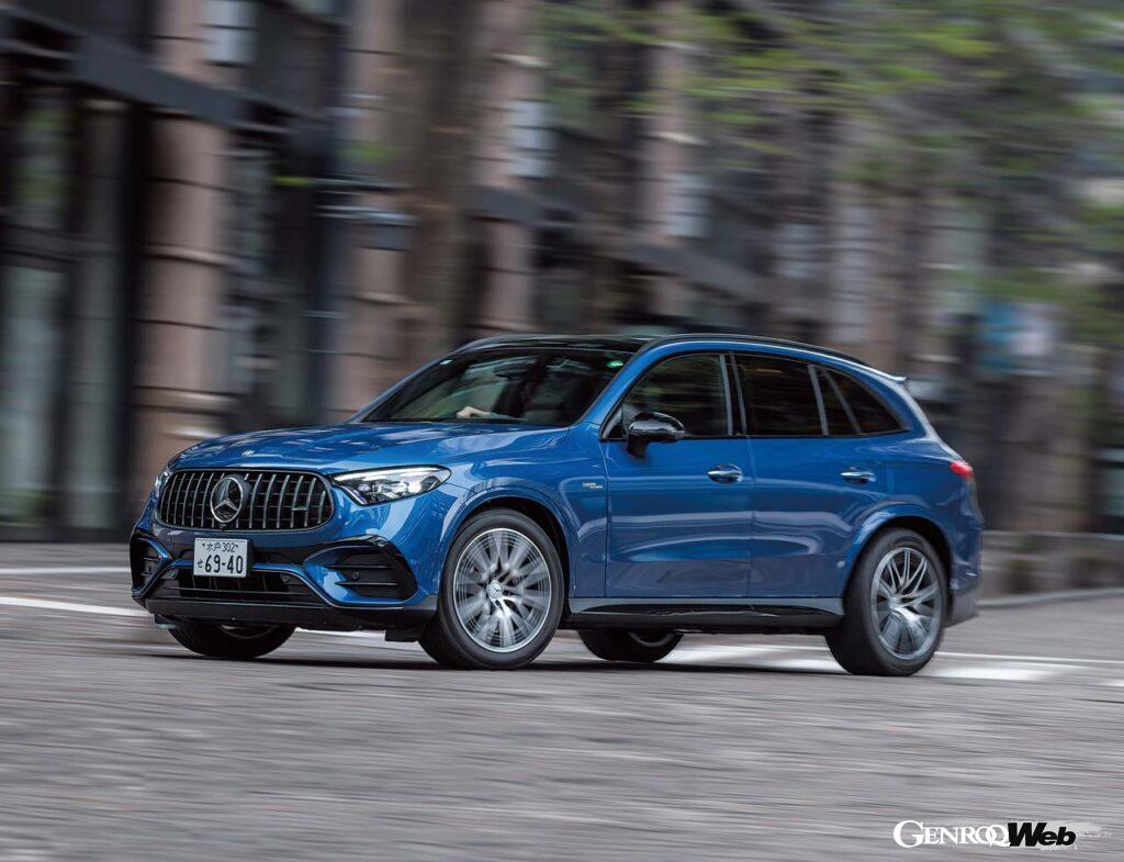 X3の最大のライバルとなるのがメルセデスAMG GLC43だ。全幅と車重はX3と同じスペックである。実に興味深い事実だ。