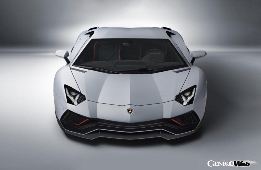 最終モデル「アヴェンタドール LP 780-4 ウルティマエ」（クーペ）は350台の限定生産。