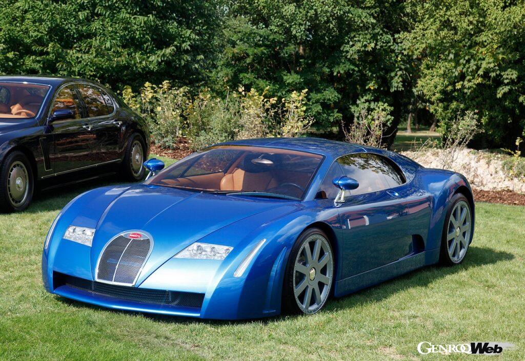 1999年のフランクフルト・モーターショーでワールドプレミアされた「EB 18/3 シロン」において、それまでのフロントエンジンから、リヤミッドへと大転換を図ることになった。