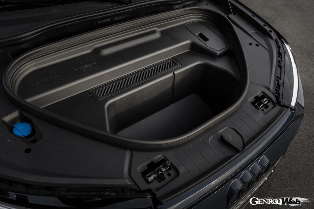 アウディ Q6 e-tron quattro