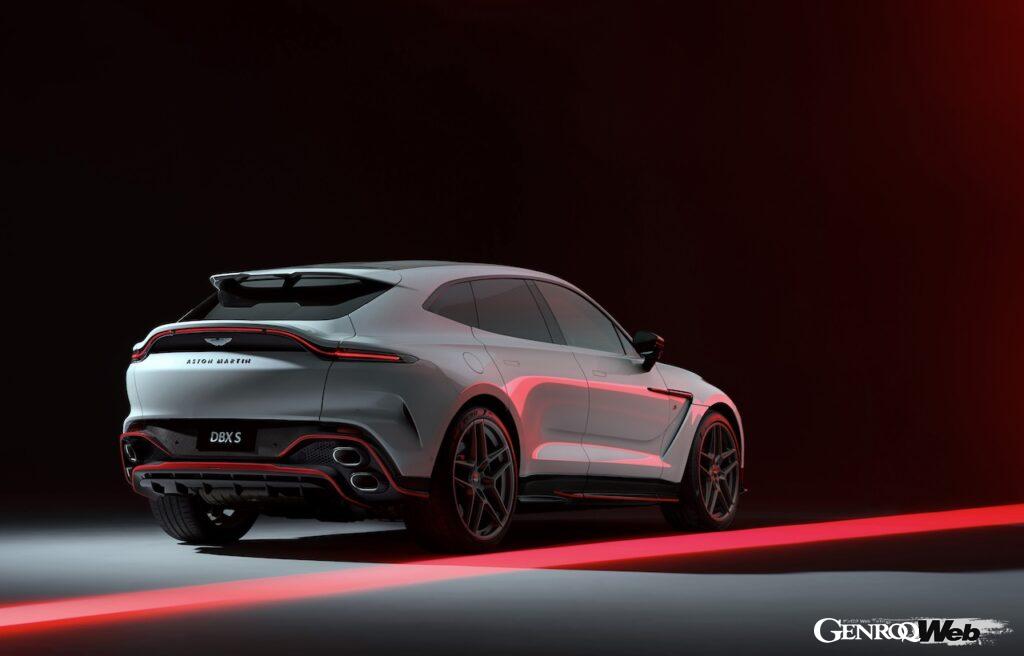 ハイパフォーマンスSUV「アストンマーティン DBX S」のエクステリア。