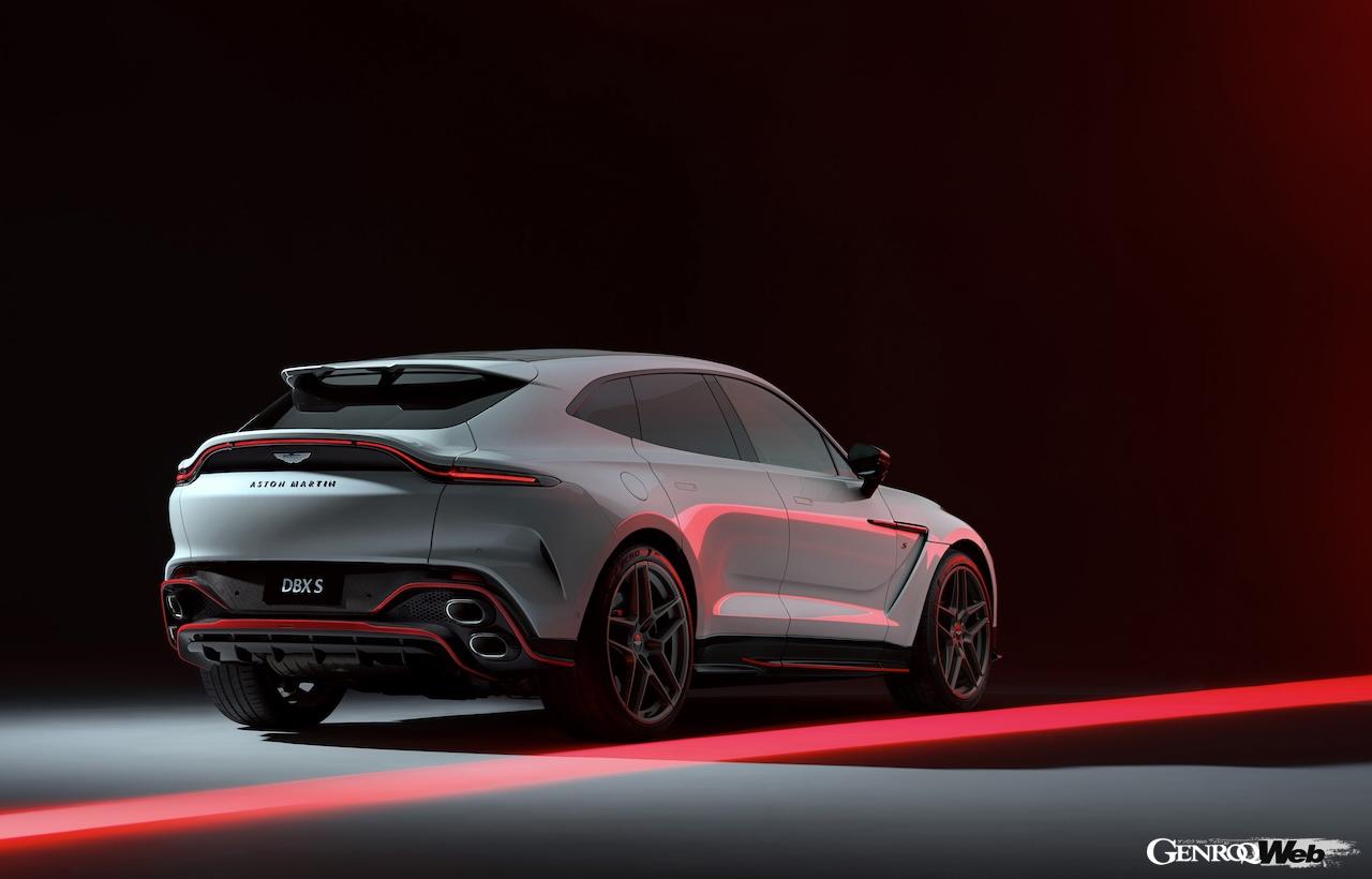 ハイパフォーマンスSUV「アストンマーティン DBX S」のエクステリア。