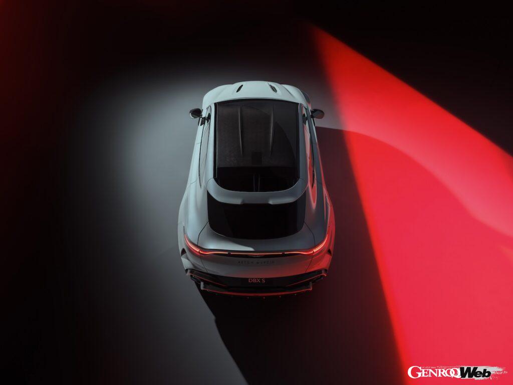 ハイパフォーマンスSUV「アストンマーティン DBX S」のエクステリア。