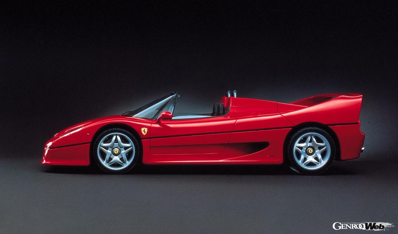 デビュー30周年を迎えた「フェラーリ F50」のエクステリア。