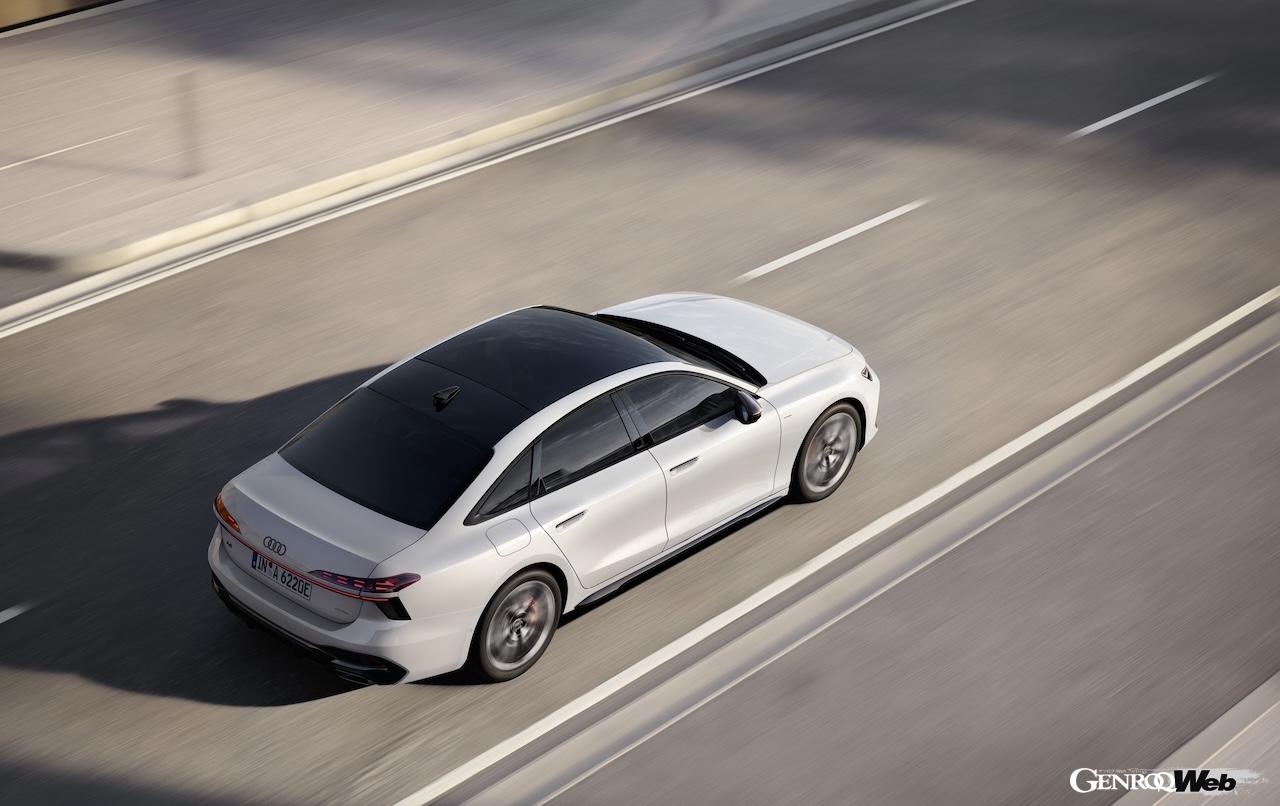 「アウディ A6 セダン e-hybrid quattro」の走行シーン。