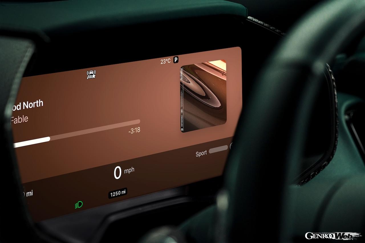 今後、世界中で販売されるアストンマーティン製車両にも、順次最新インフォテイメント「CarPlay Ultra」が搭載される。