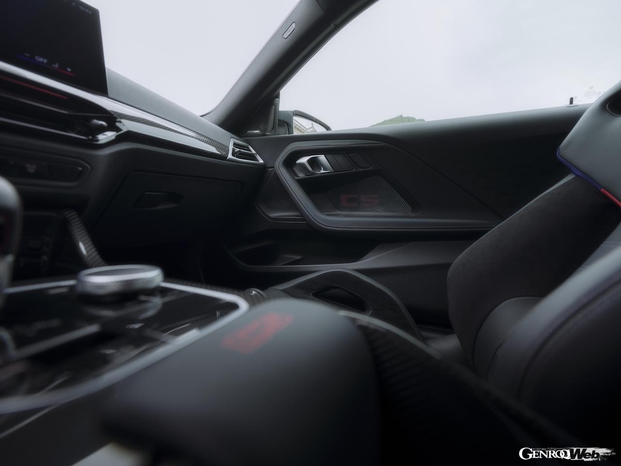 「コンコルソ・デレガンツァ・ヴィラ・デステ」において、BMWはハイパフォーマンス2ドアクーペ「M2 CS」を公開した。