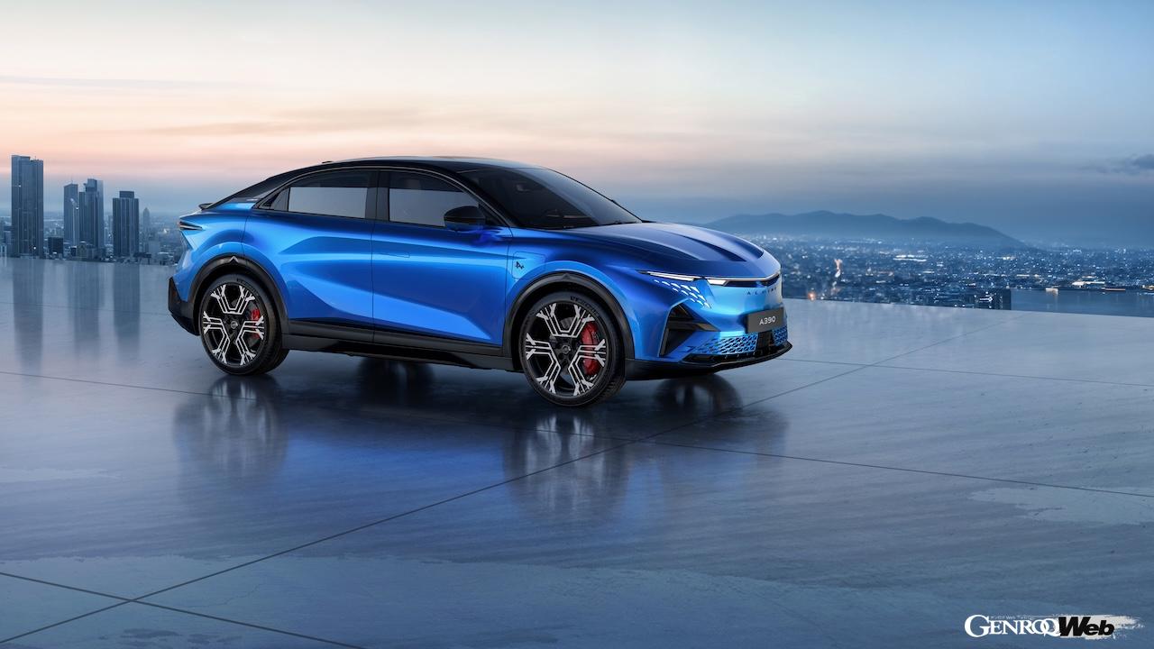 フル電動クロスオーバー「アルピーヌ A390」のエクステリア。