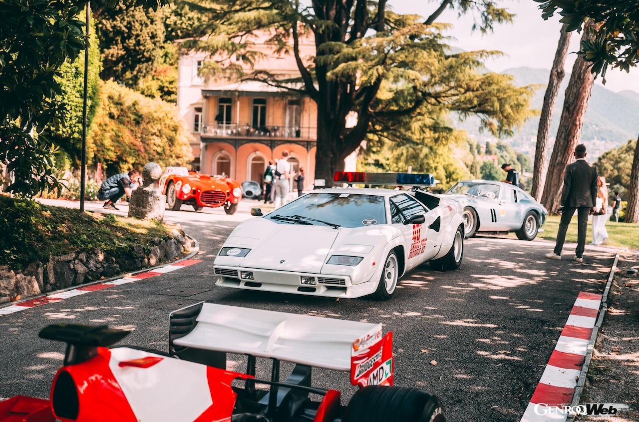 フオリコンコルソに登場した「カウンタックLP400 S ペースカー」。