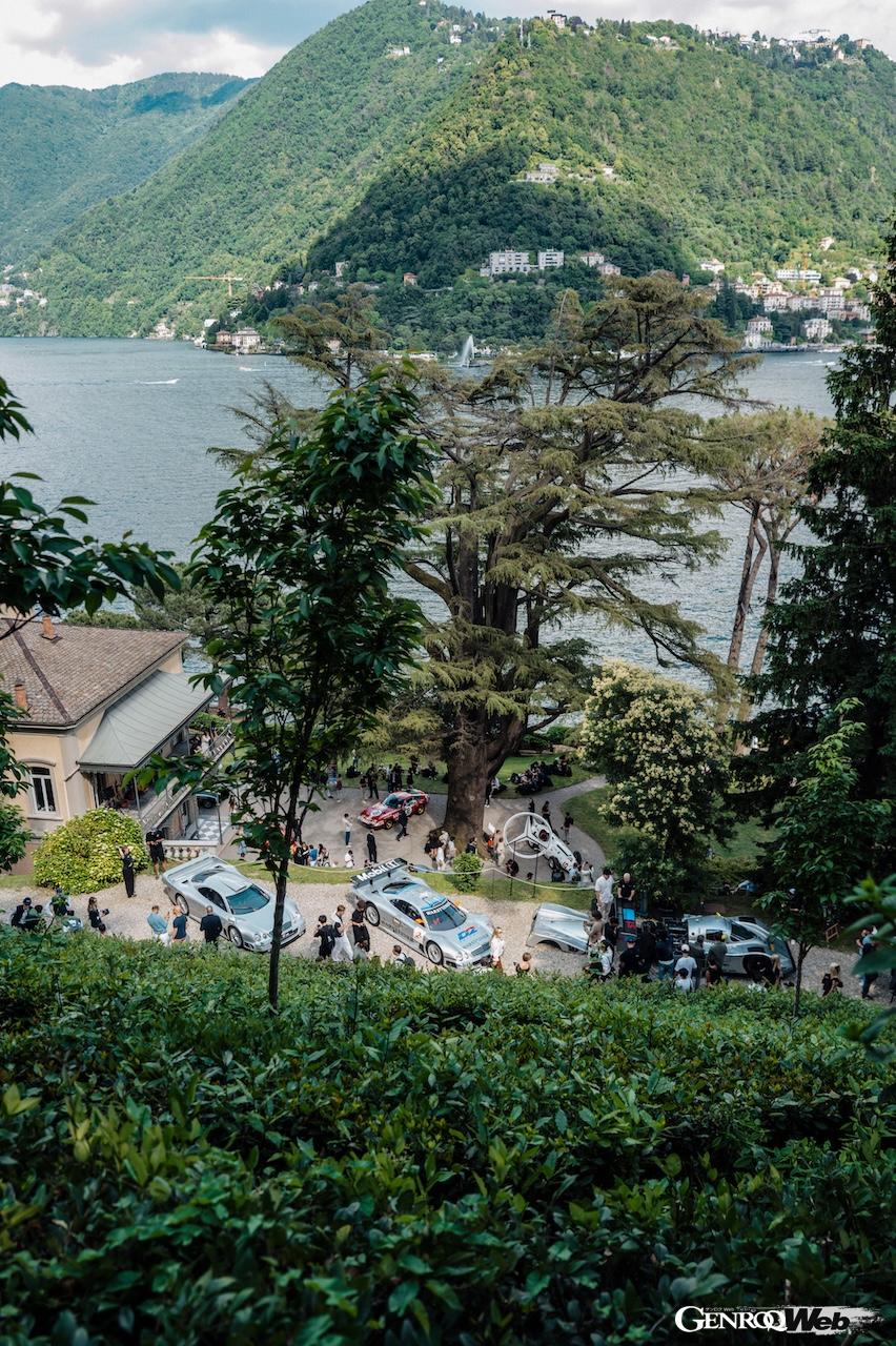 イタリア・コモ湖で開催されたコンコルソ・デレガンツァ・ヴィラ・デステとフオリコンコルソに、参加したグループCレーシングカー「C11」と、2台の「CLK GTR」。