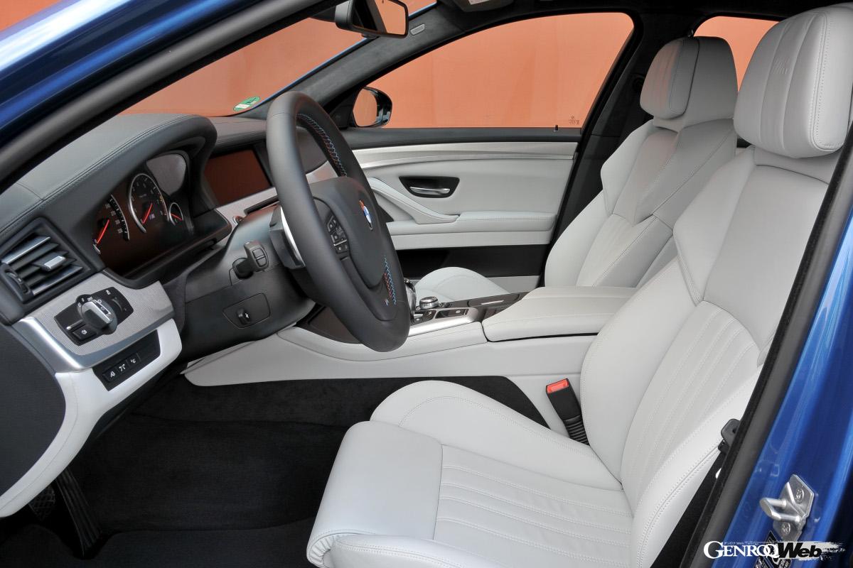 5代目となるF10型「M5」。