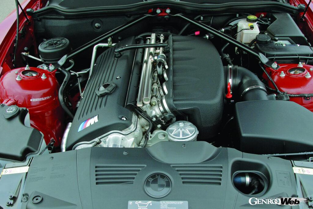 3.2リッター直列6気筒DOHC“S54”ユニット