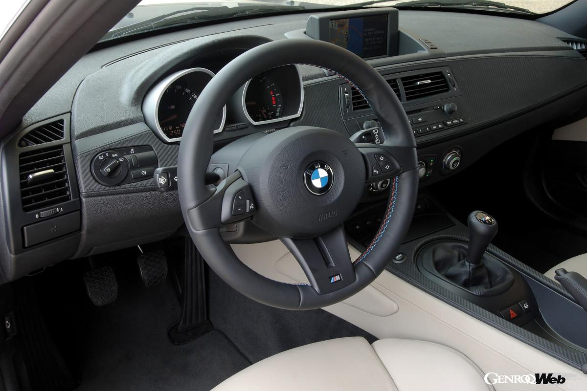 「Z4 Mロードスター」「Z4 Mクーペ」の室内