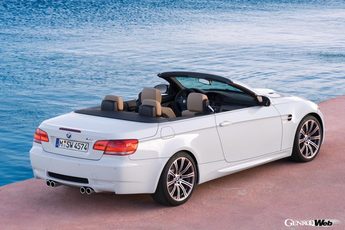 E93型「M3 コンバーチブル」