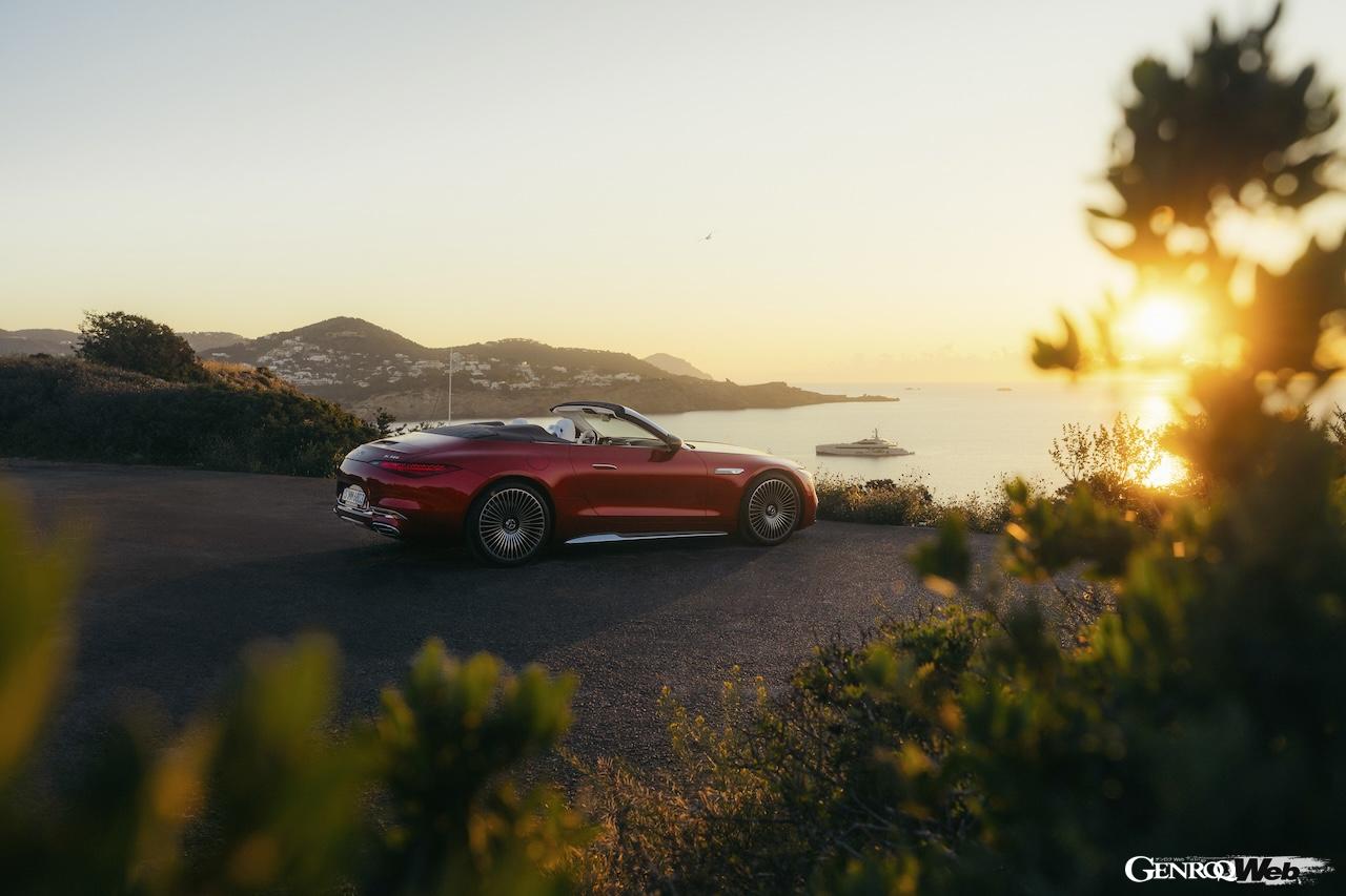 「メルセデス・マイバッハ SL 680 モノグラム シリーズ」のエクステリア。